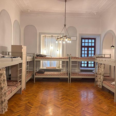 Flora Music & Art Hostel Μπακού Εξωτερικό φωτογραφία