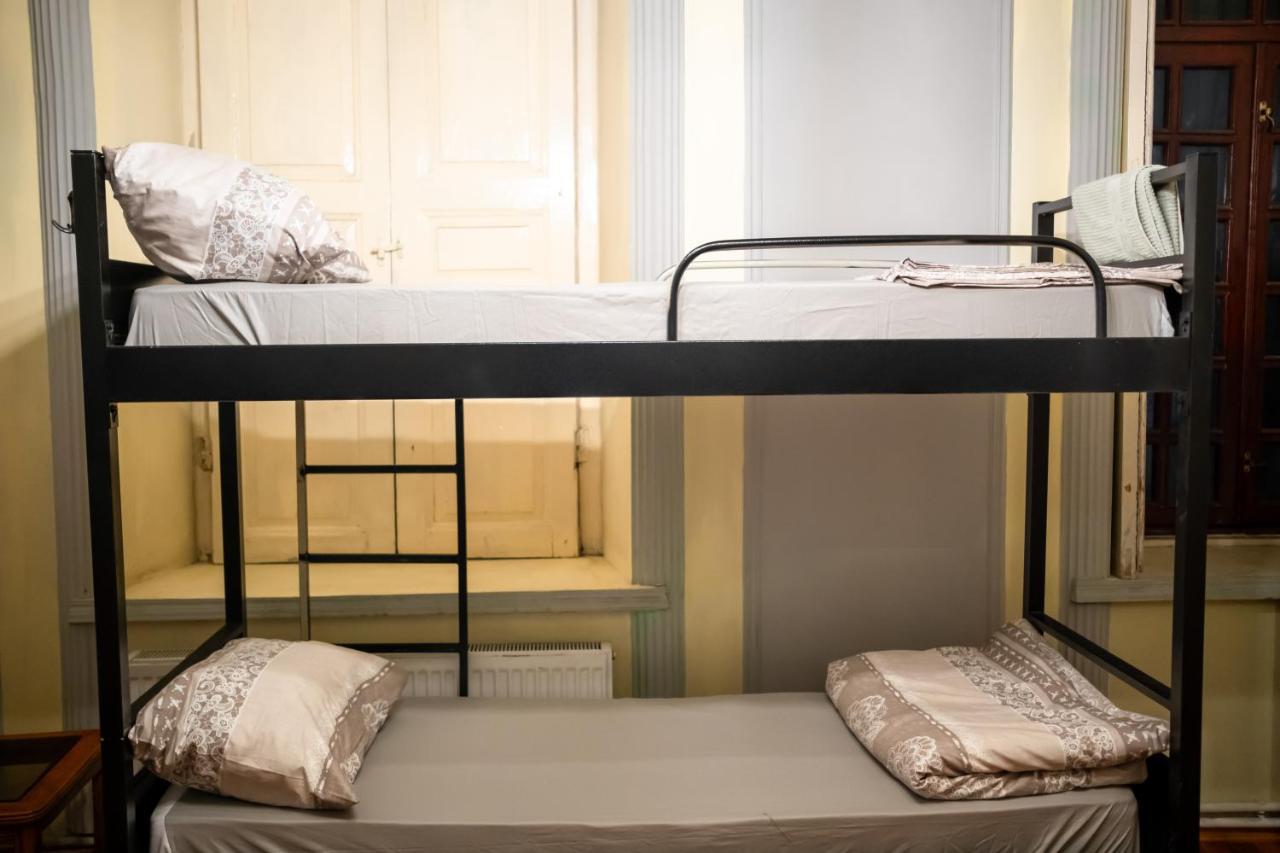 Flora Music & Art Hostel Μπακού Εξωτερικό φωτογραφία