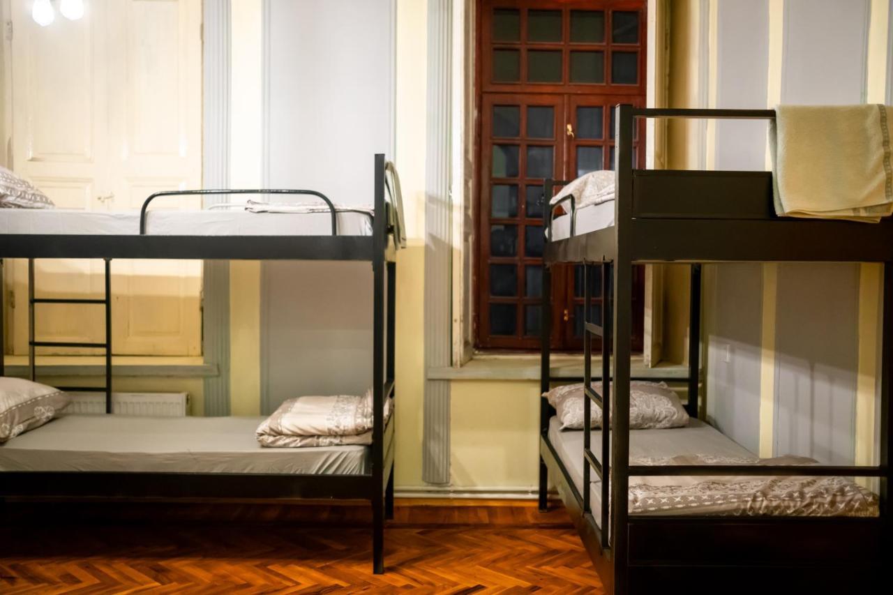 Flora Music & Art Hostel Μπακού Εξωτερικό φωτογραφία