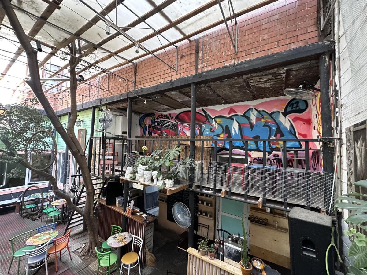 Flora Music & Art Hostel Μπακού Εξωτερικό φωτογραφία